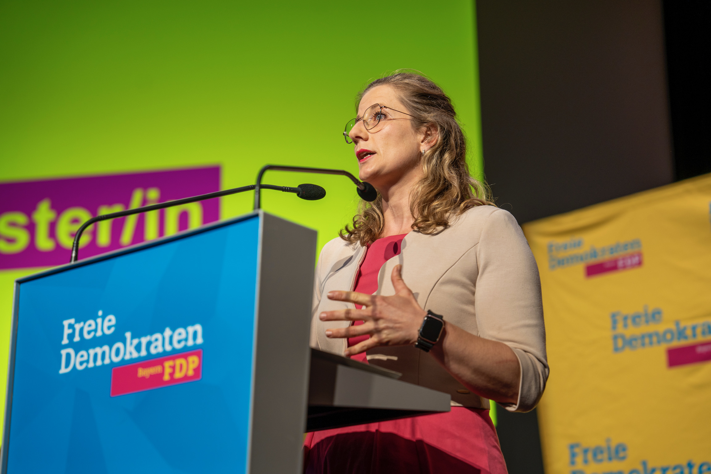 Kristine Lütke bei ihrer Bewerbungsrede 