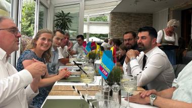 Austausch beim Sommerfest der FDP Nürnberger Land